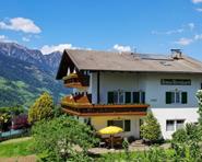 story-bernhard-schenna-01