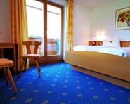 story-hoelzl-antholzrasen-02