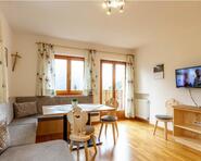 story-thusnelda-seis-01