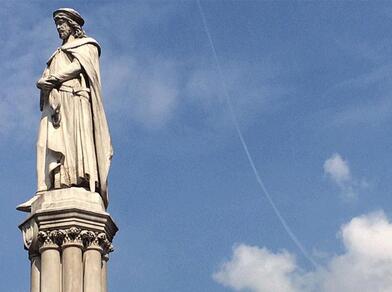 Die Walther-Statue auf dem Walther-Platz