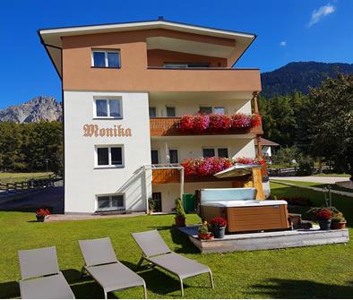 gallery-me-enjoy-monika-04