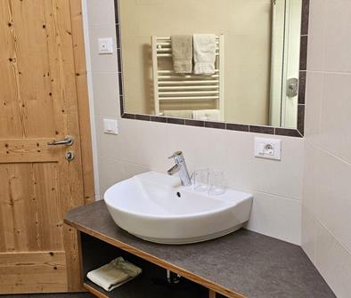 eb323098-554a-4a1a-a2bd-b7b8c0aea911